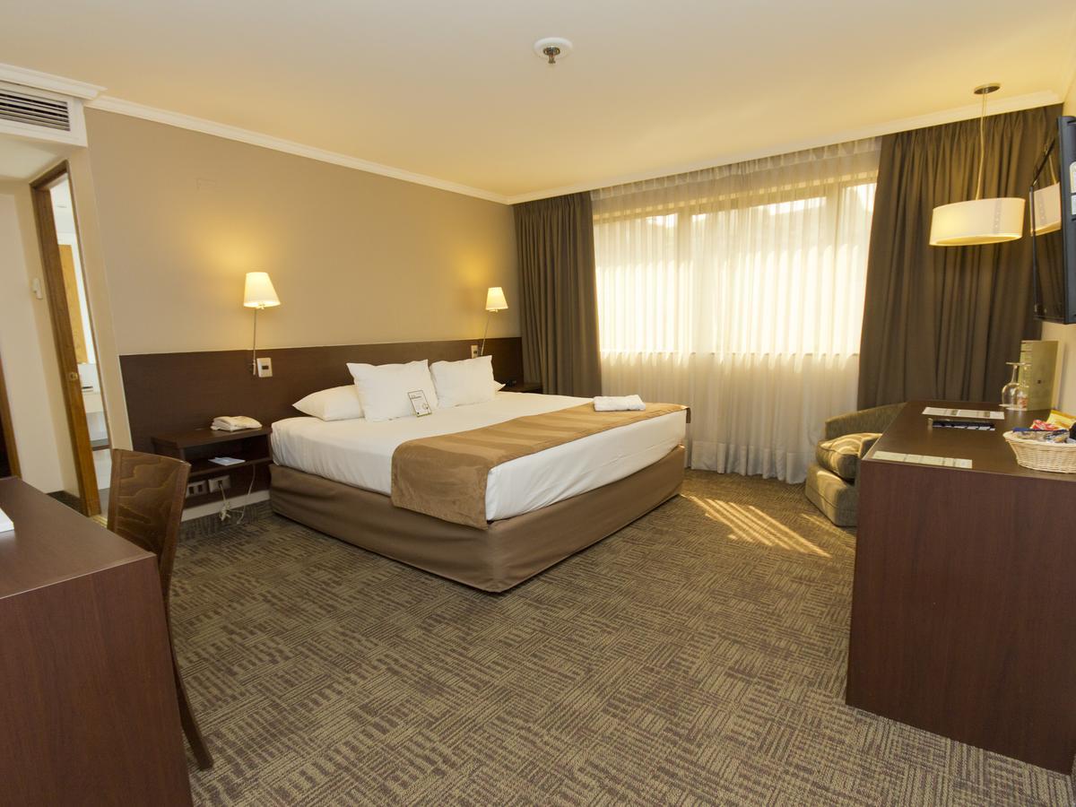 Hotel Director Vitacura Сантьяго Екстер'єр фото
